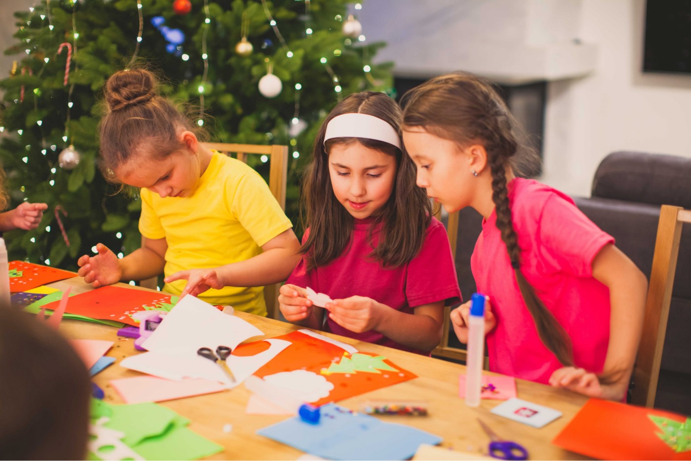Kids_crafting